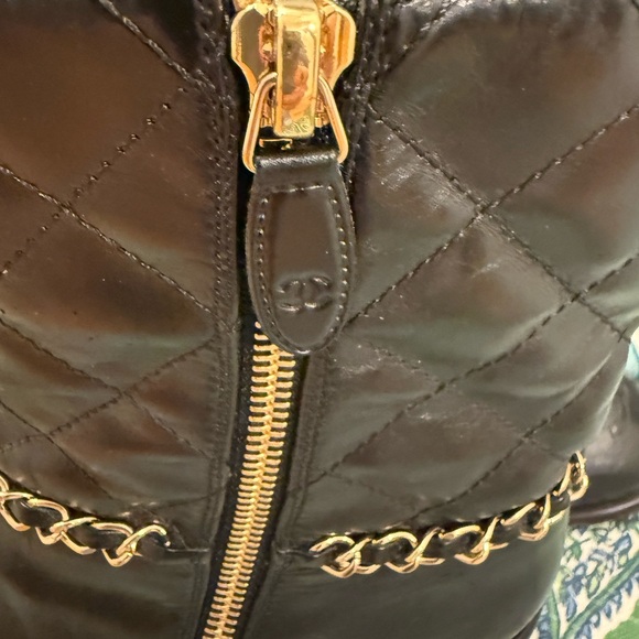 CHANEL Black Quilted Leather Boots with Gold Chain - Picture 9 of 9